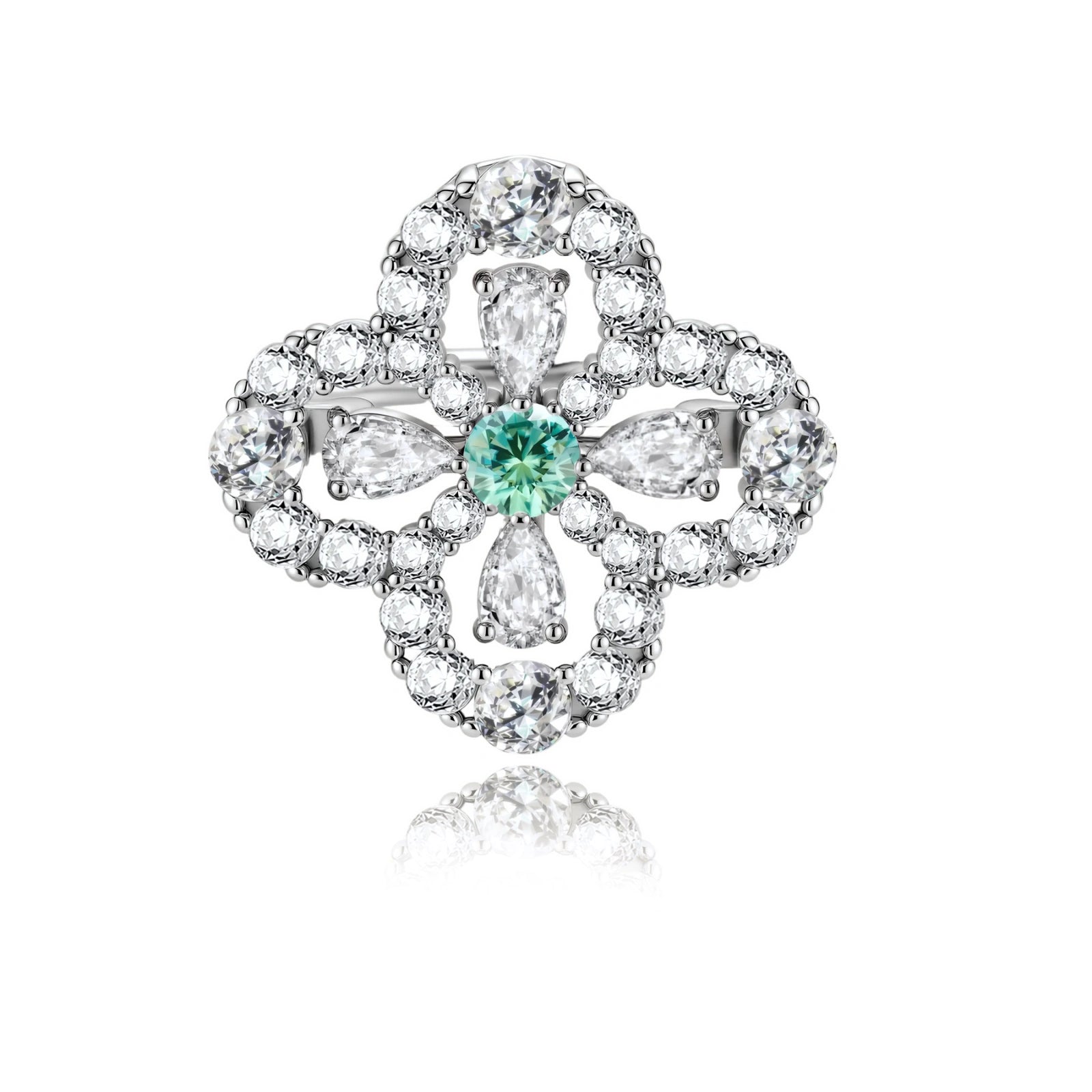 Lucky Charm Clover Ring by AlbaLuxe AlbaLuxe