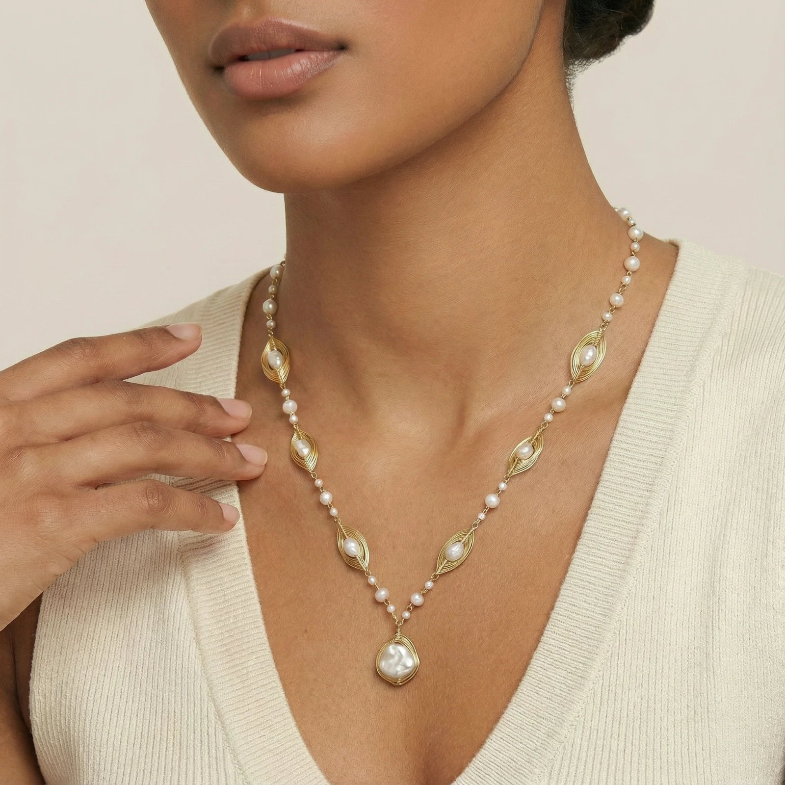 Golden Leaf Baroque Necklace by AlbaLuxe