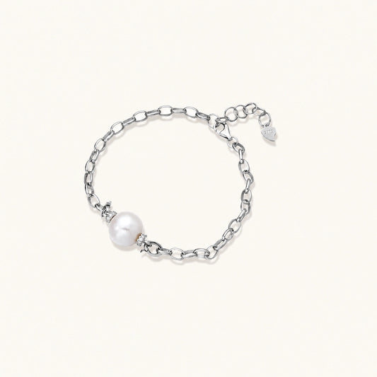 Pearl Chain Bracelet by AlbaLuxe AlbaLuxe