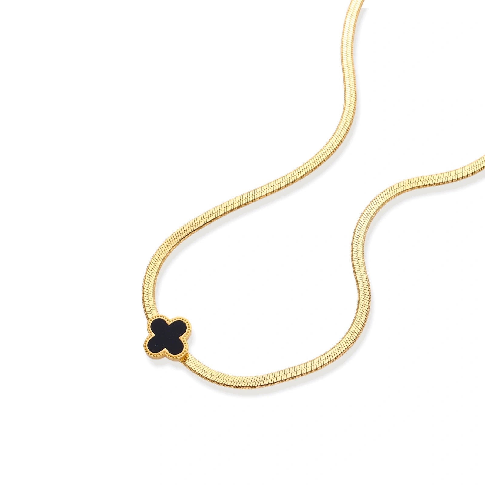 Lucky Clover Necklace by AlbaLuxe