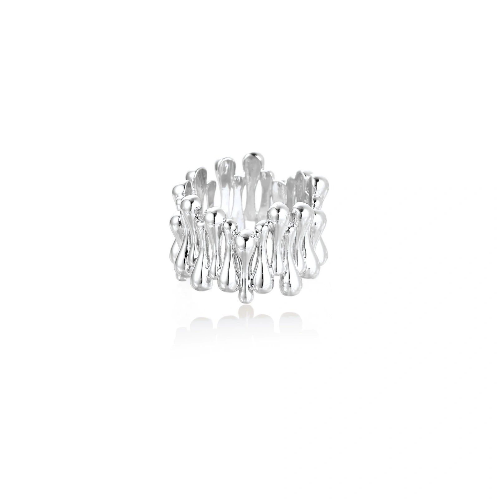 Twisted Waves Ring by AlbaLuxe