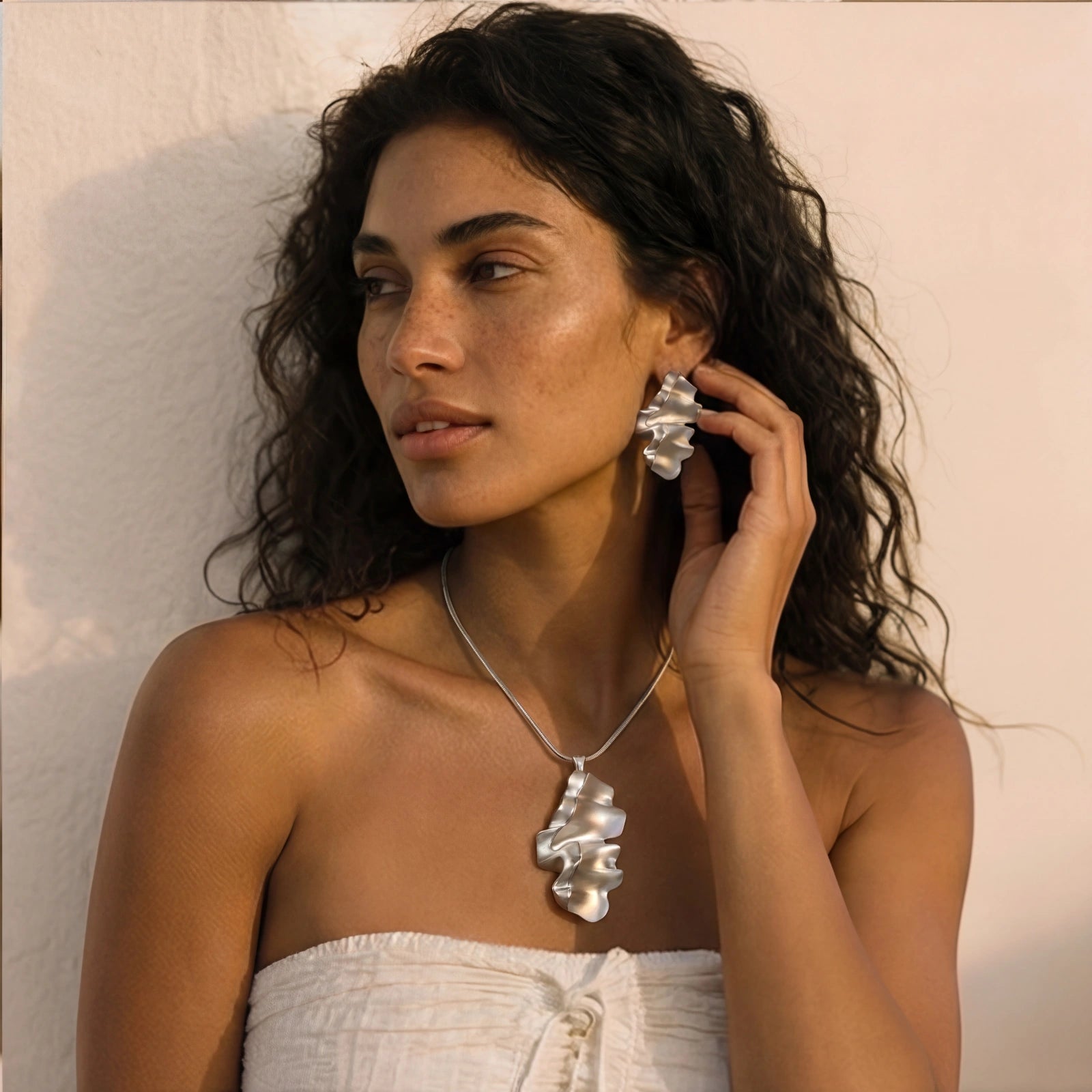 Fluid Wave Jewelry Set by AlbaLuxe