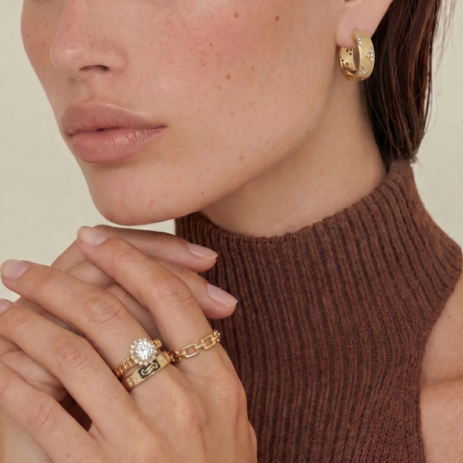 Golden Hour Chain Ring Set by AlbaLuxe