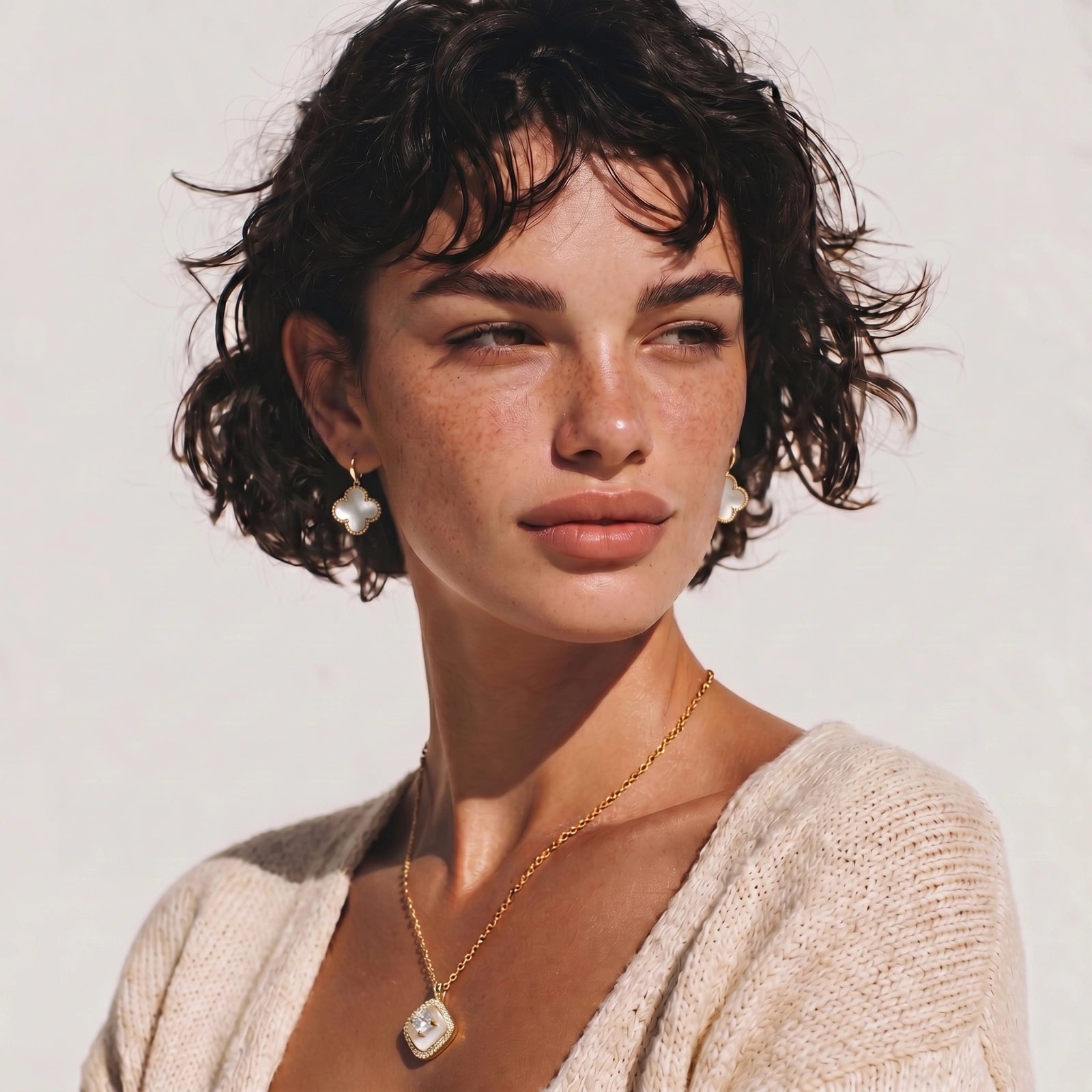 Golden Halo Pearl Pendant by AlbaLuxe