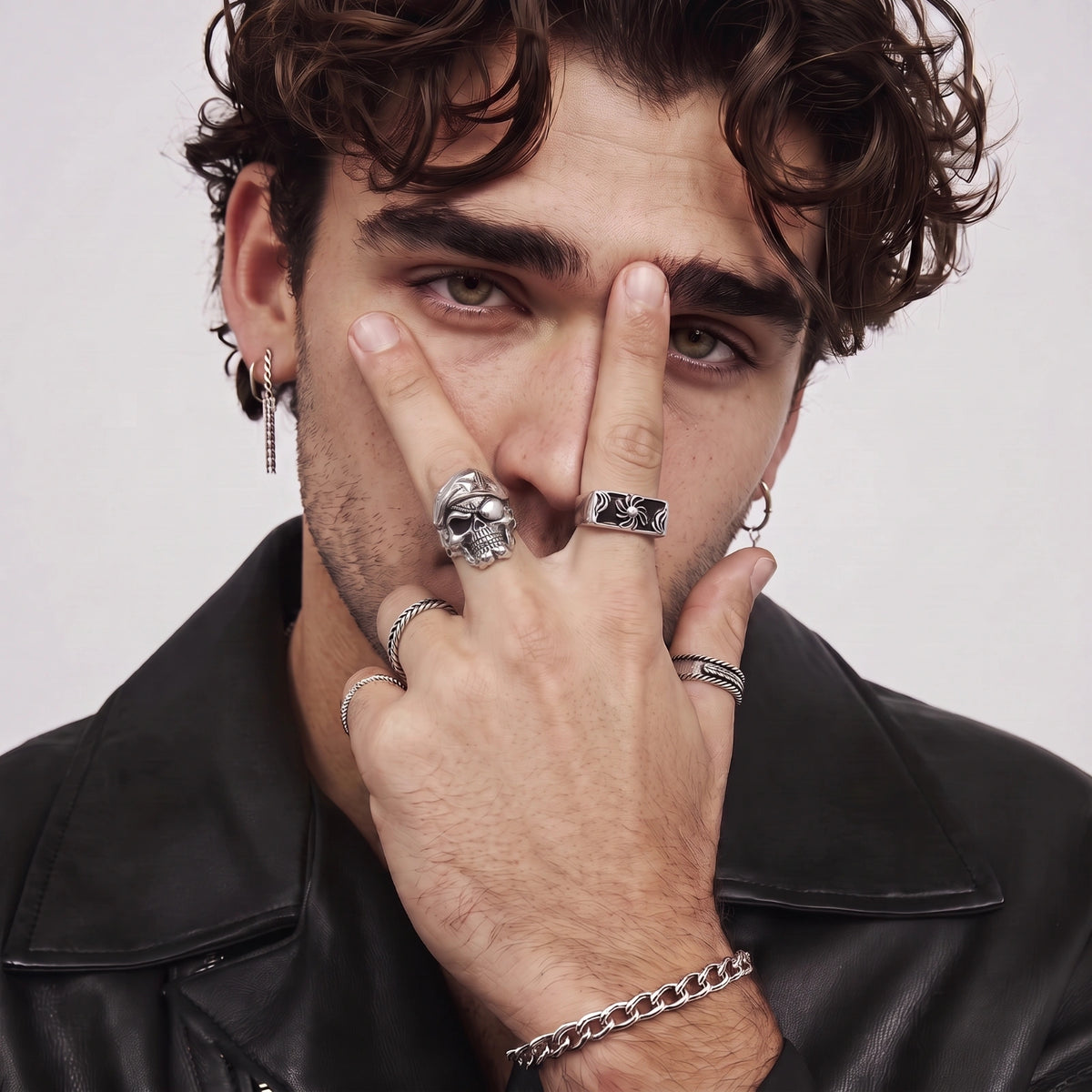 Soldier Skull Ring by AlbaLuxe AlbaLuxe