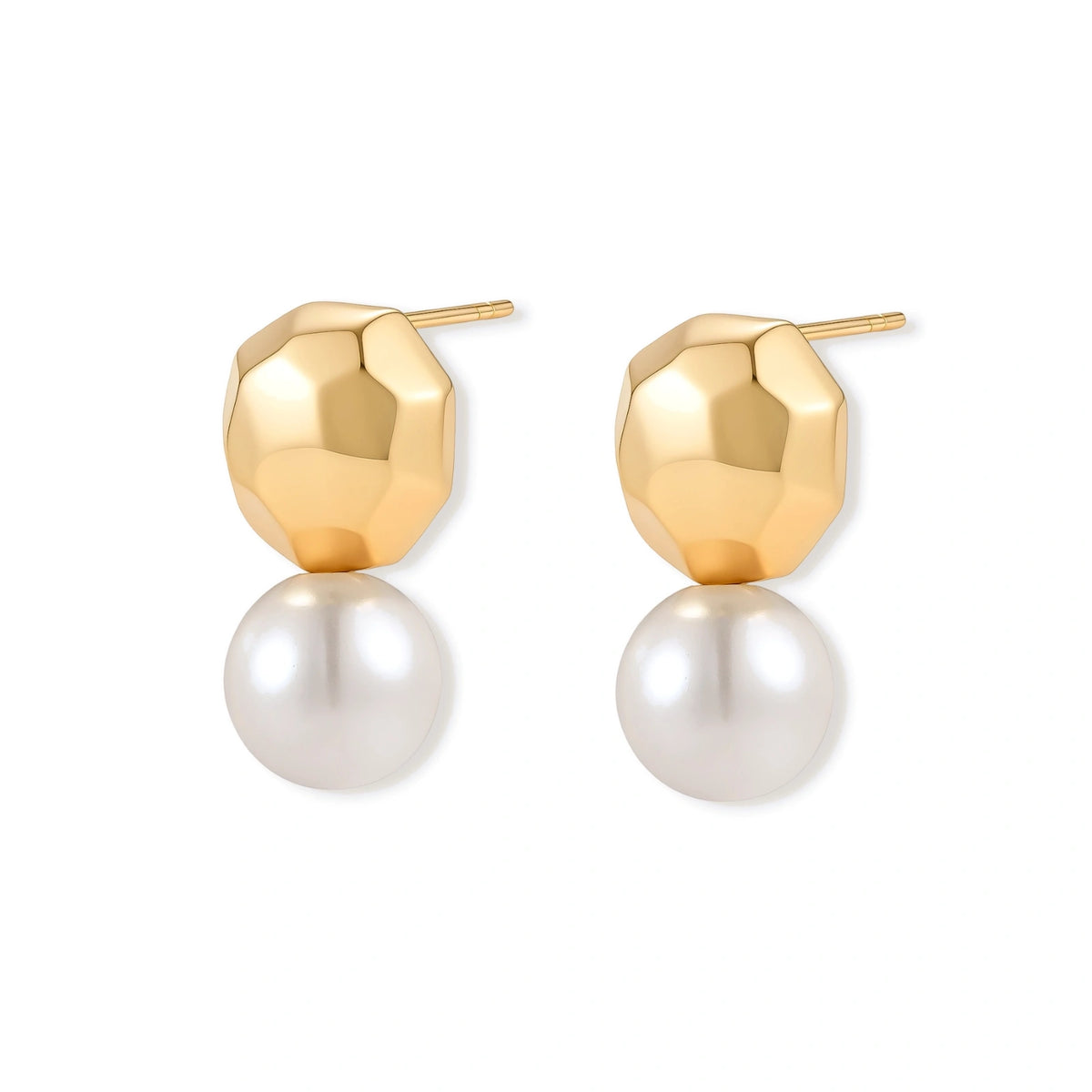 Pair of 18K gold-plated sterling silver stud earrings with hammered faceted tops and round simulated pearls on a cream background.