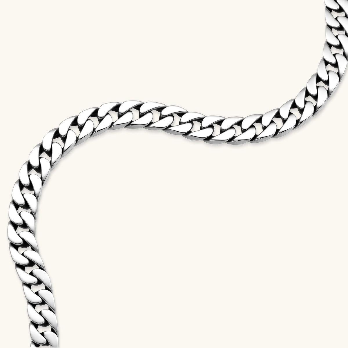 Cuban Chain Necklace by AlbaLuxe AlbaLuxe