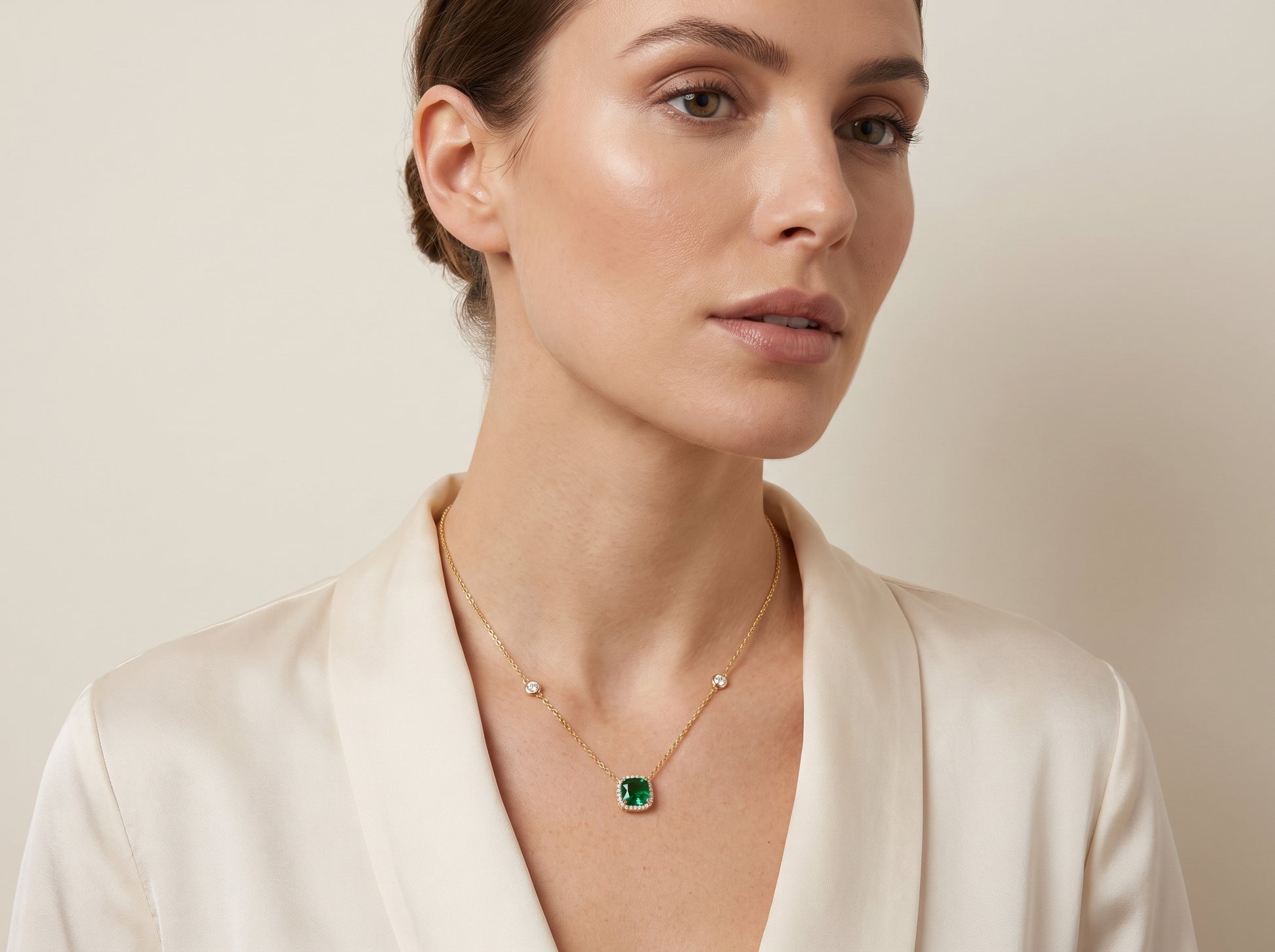 Emerald Dreams Necklace by AlbaLuxe AlbaLuxe