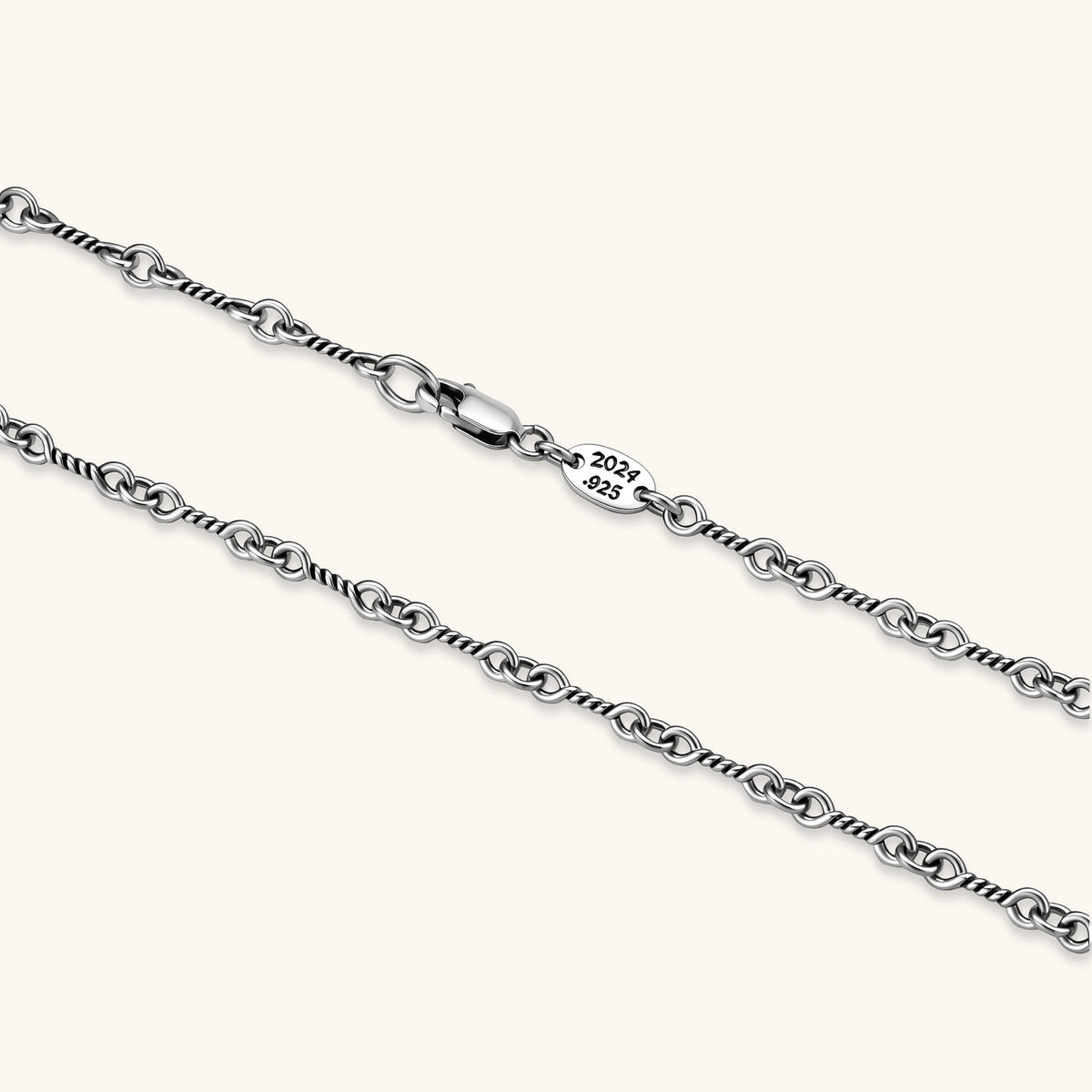 Twisted Rope Chain Necklace by AlbaLuxe AlbaLuxe