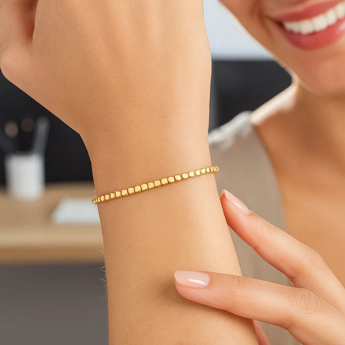14k Yellow Gold High Polish Bead Cuff Bangle (2.40 mm) Alba Luxe