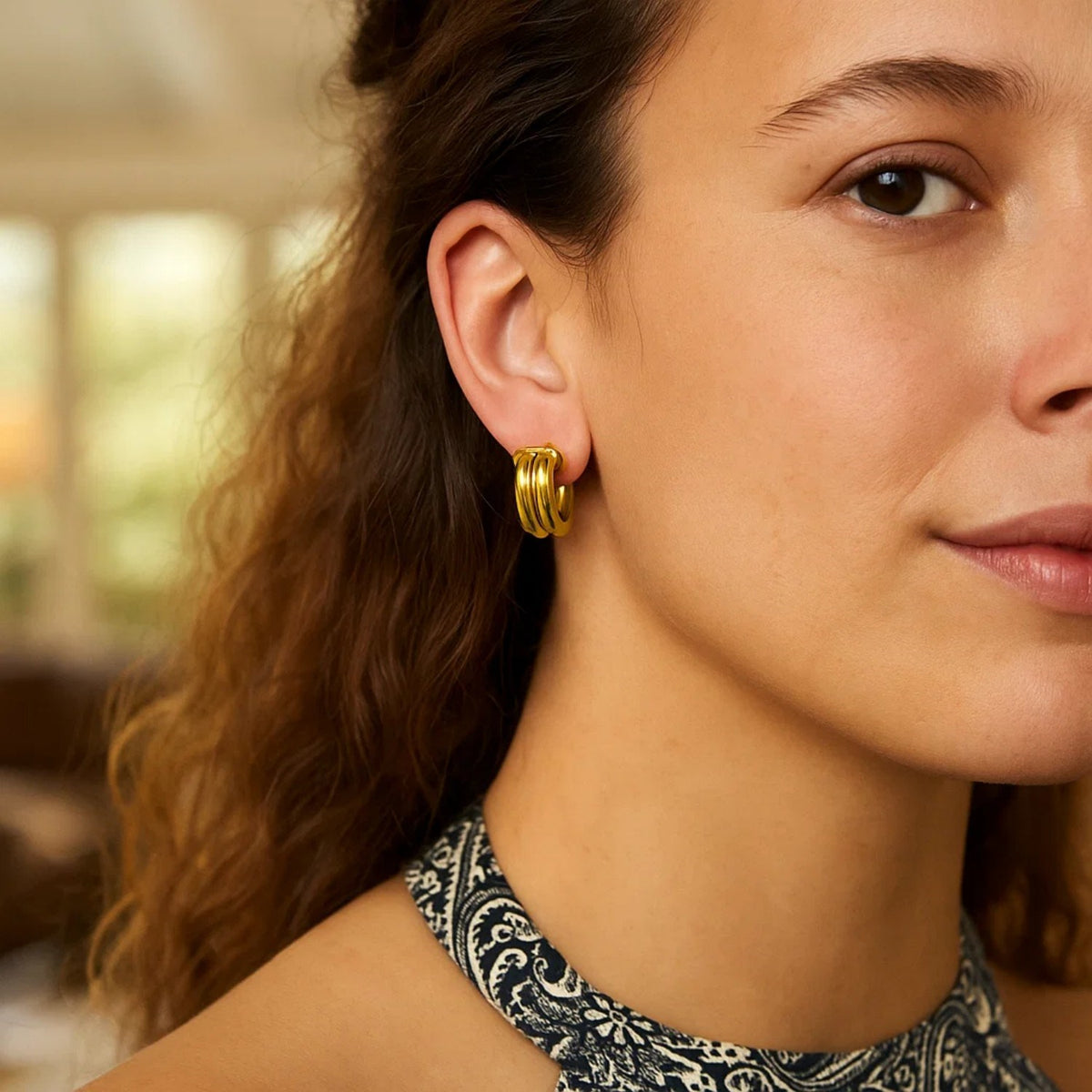 14K Yellow Gold Double Row Round Hoop Earrings (8.00 mm) Alba Luxe