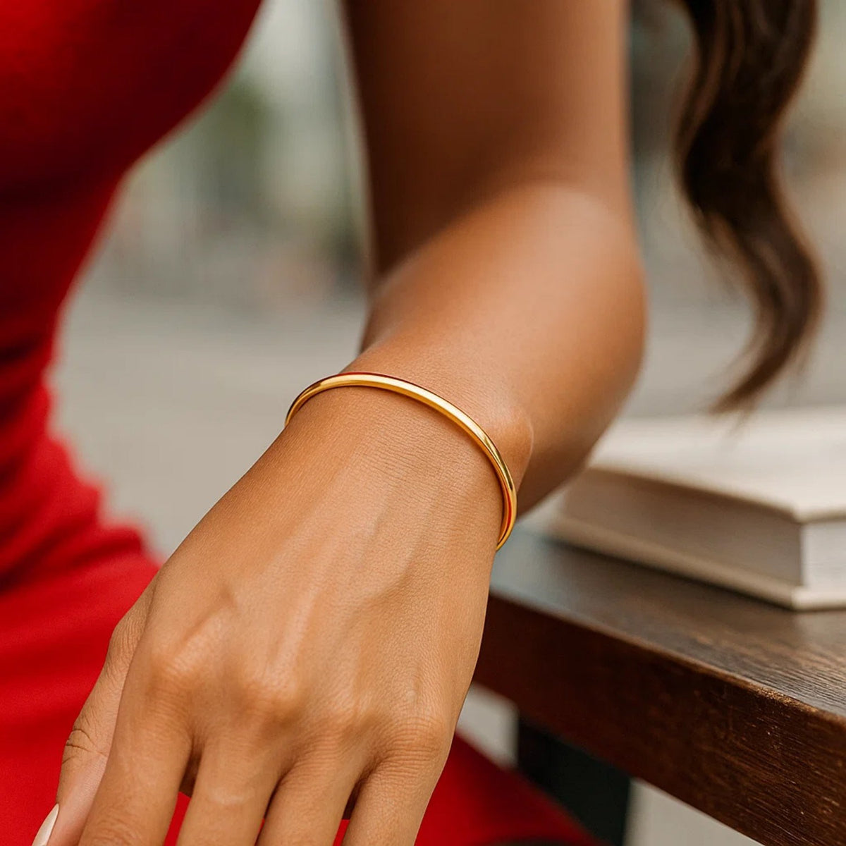 10k Yellow Gold Dome Style Shiny Bangle (3.30 mm) Alba Luxe