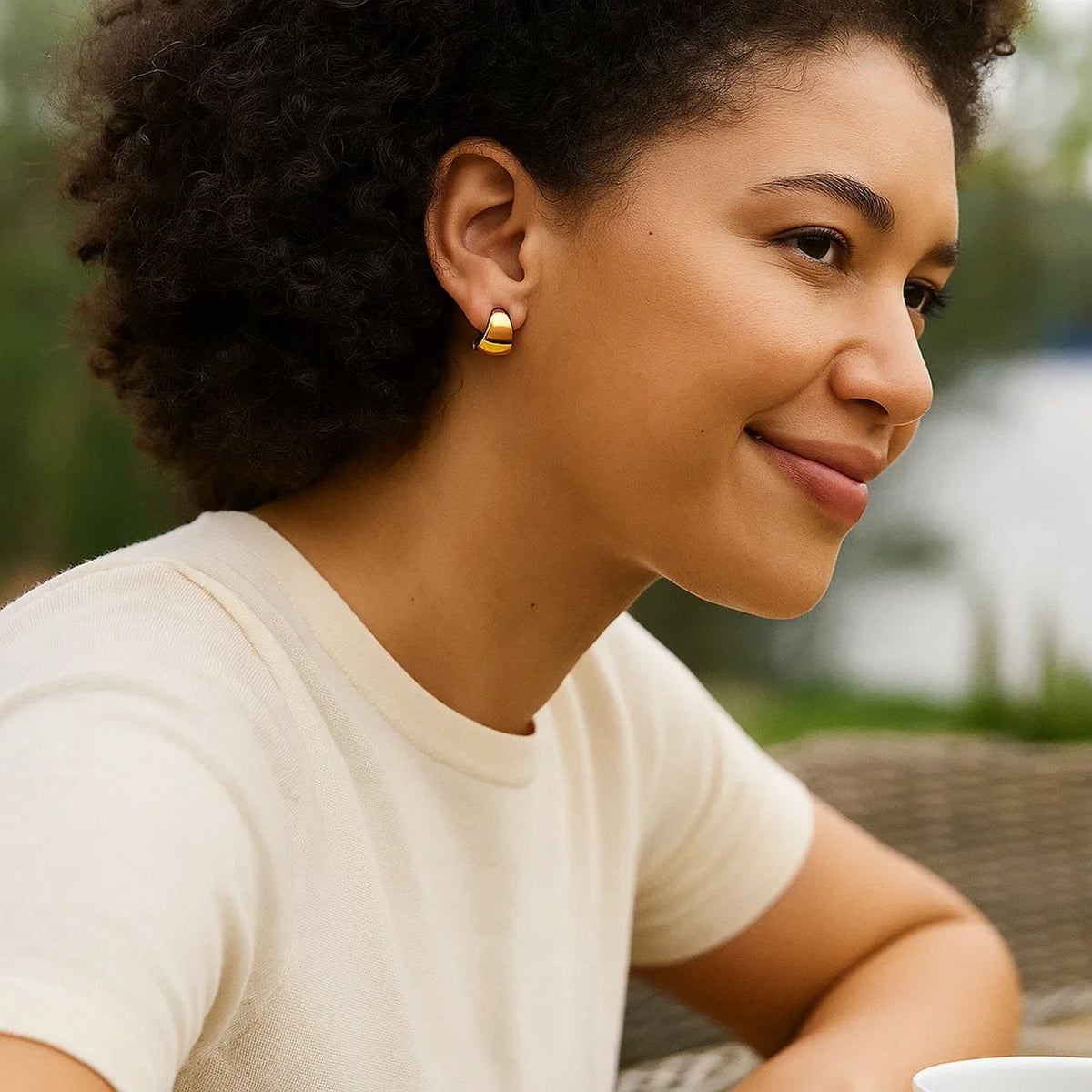 Puffed Up Graduated Hoop Earrings in 14K Yellow Gold Alba Luxe