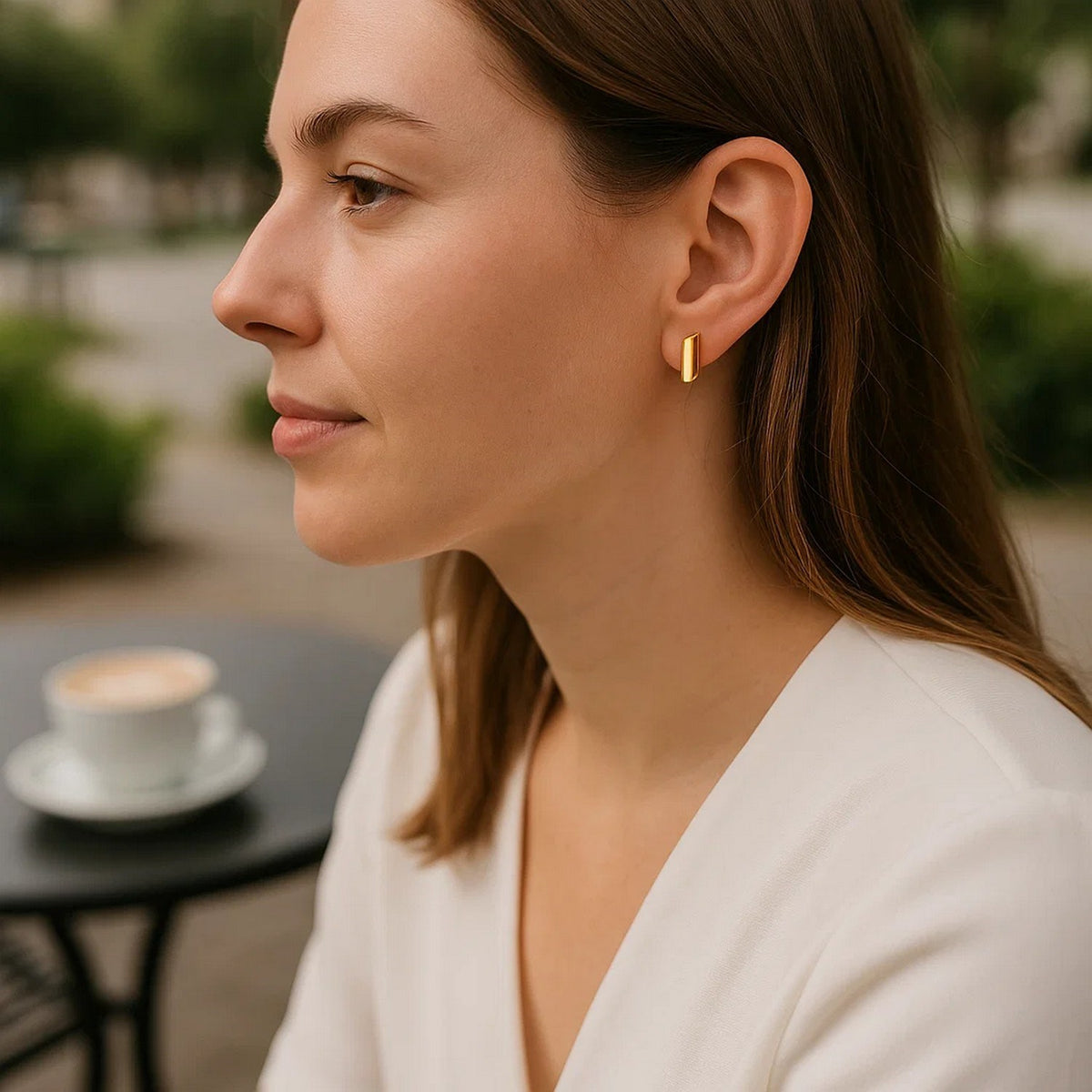 14k Yellow Gold Polished Rectangular Post Earrings Alba Luxe