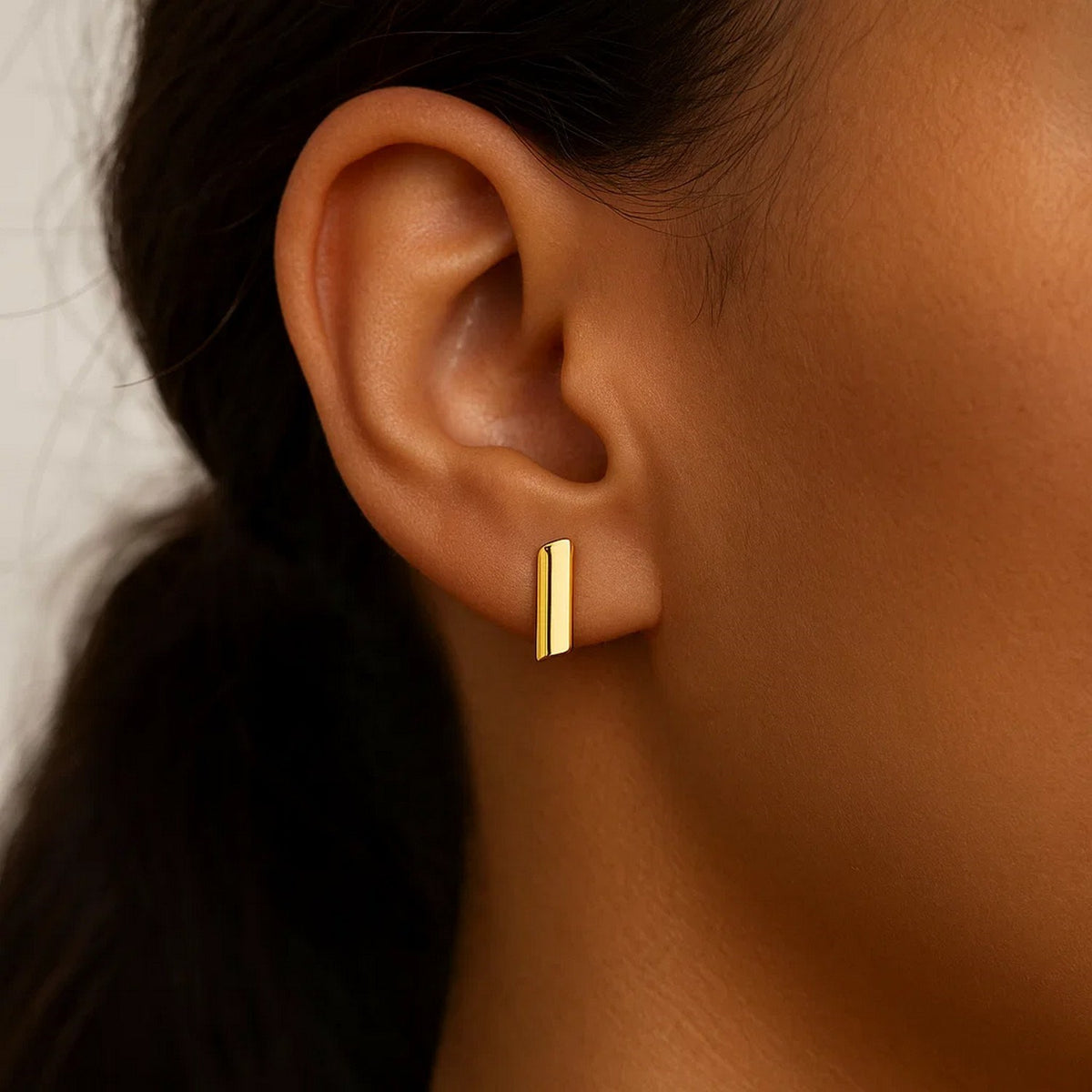14k Yellow Gold Polished Rectangular Post Earrings Alba Luxe