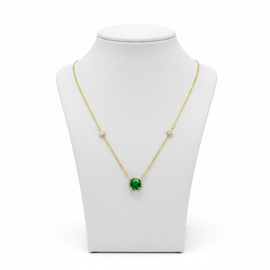Emerald Dreams Necklace by AlbaLuxe AlbaLuxe