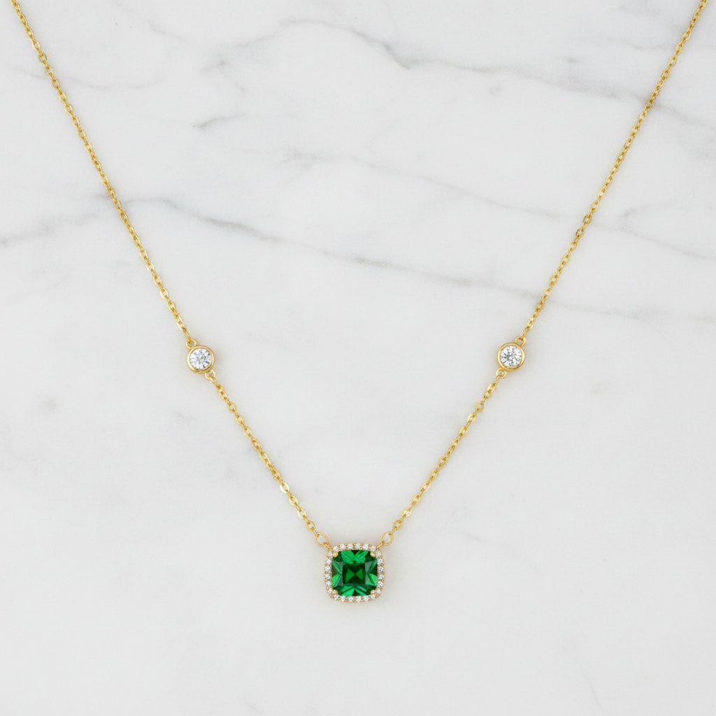 Emerald Dreams Necklace by AlbaLuxe AlbaLuxe